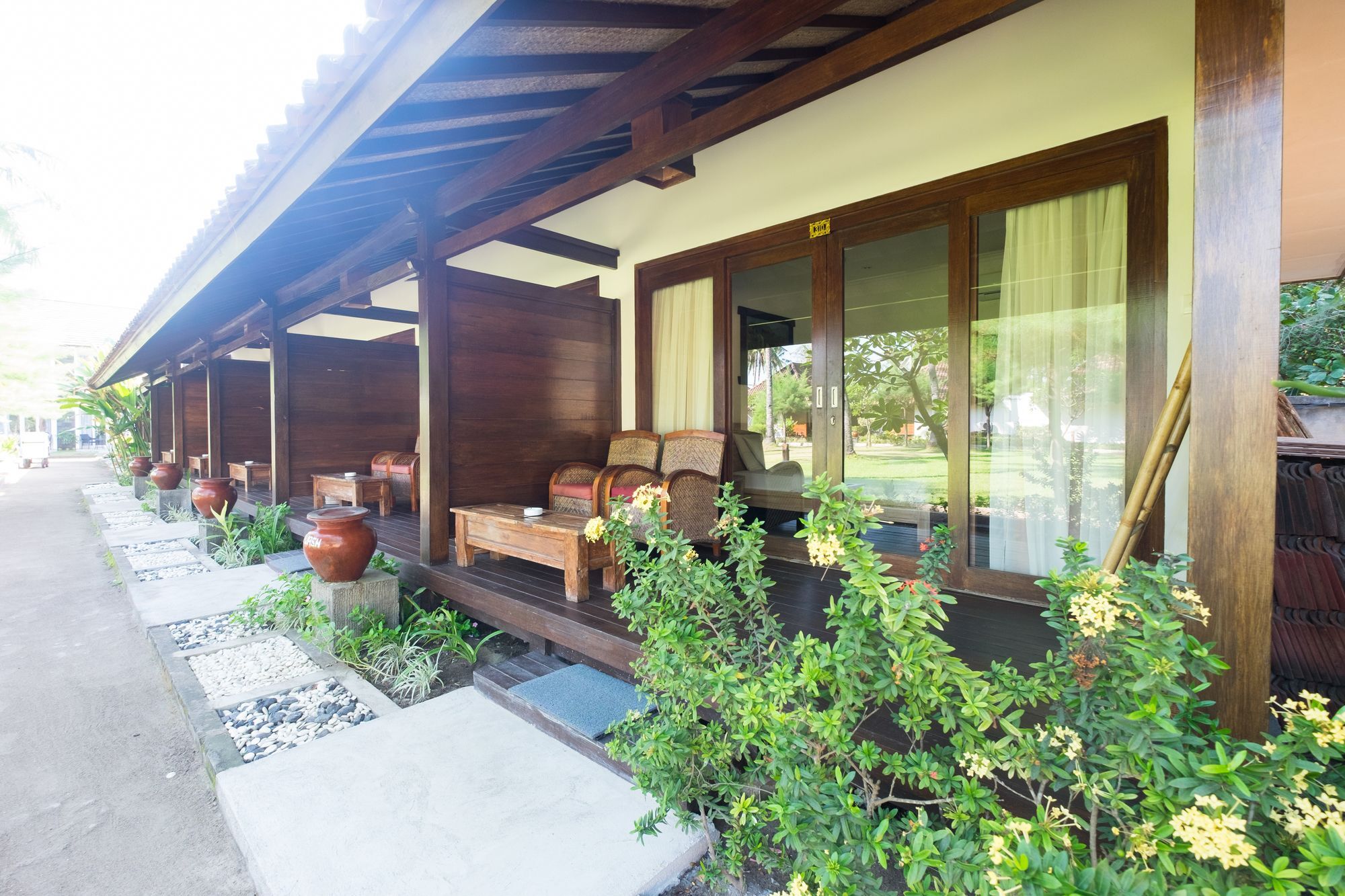 Royal Regantris Villa Karang Gili Air Luaran gambar