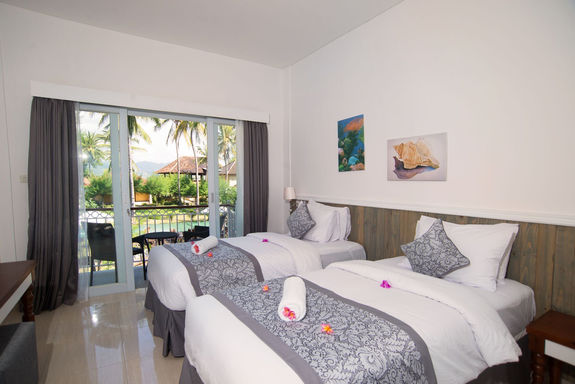 Royal Regantris Villa Karang Gili Air Luaran gambar
