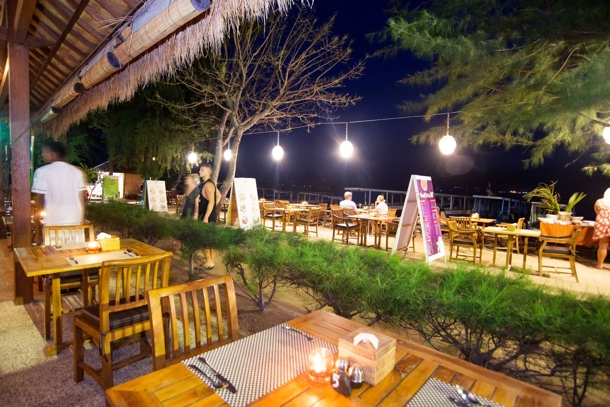 Royal Regantris Villa Karang Gili Air Luaran gambar