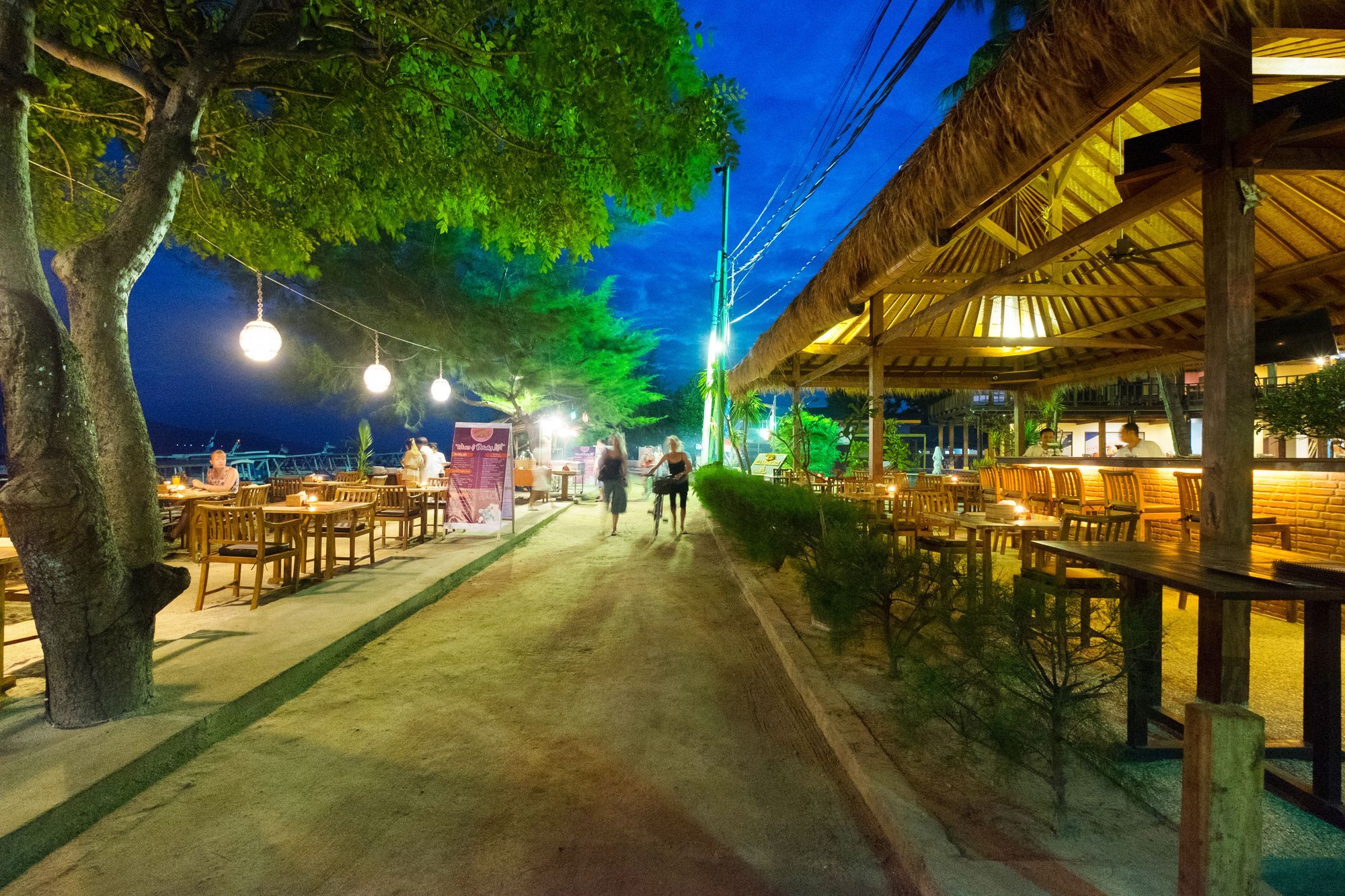 Royal Regantris Villa Karang Gili Air Luaran gambar
